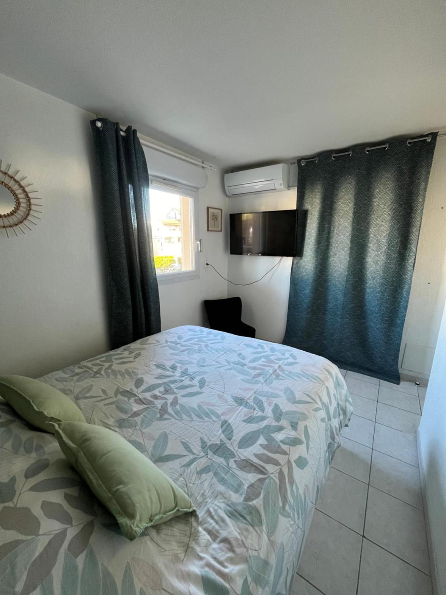 Apartament Joli T2/ Tram/ Clim/ Parking/ Wifi/ Piscine Montpellier Zewnętrze zdjęcie