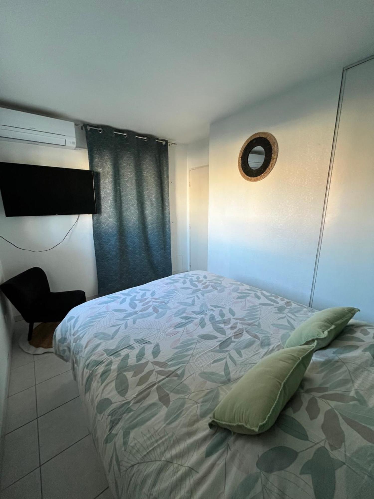 Apartament Joli T2/ Tram/ Clim/ Parking/ Wifi/ Piscine Montpellier Zewnętrze zdjęcie